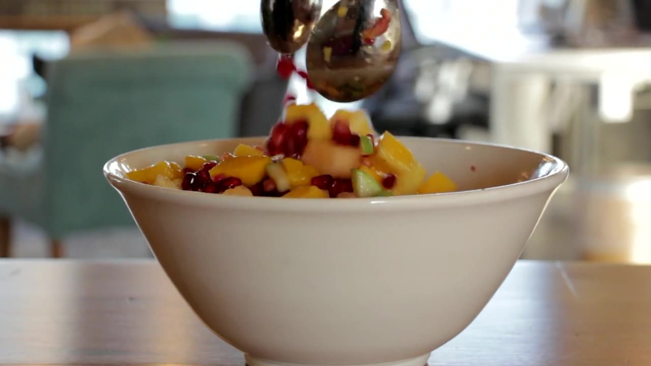 1019-142621240_medium